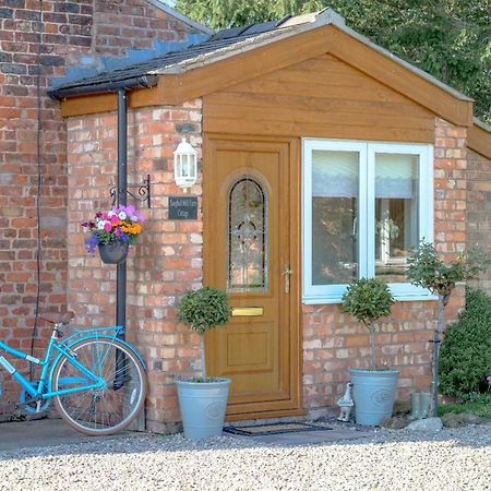 Saughall Mill Farm Cottage تشيستر المظهر الخارجي الصورة